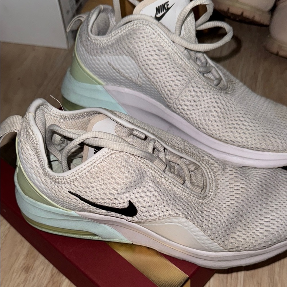 Nike Light Gray and Mint Sneakers